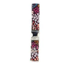 Load image into Gallery viewer, The Purple Garden Collar