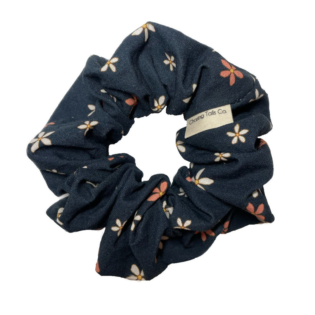 Floating Flowers XL Scrunchie